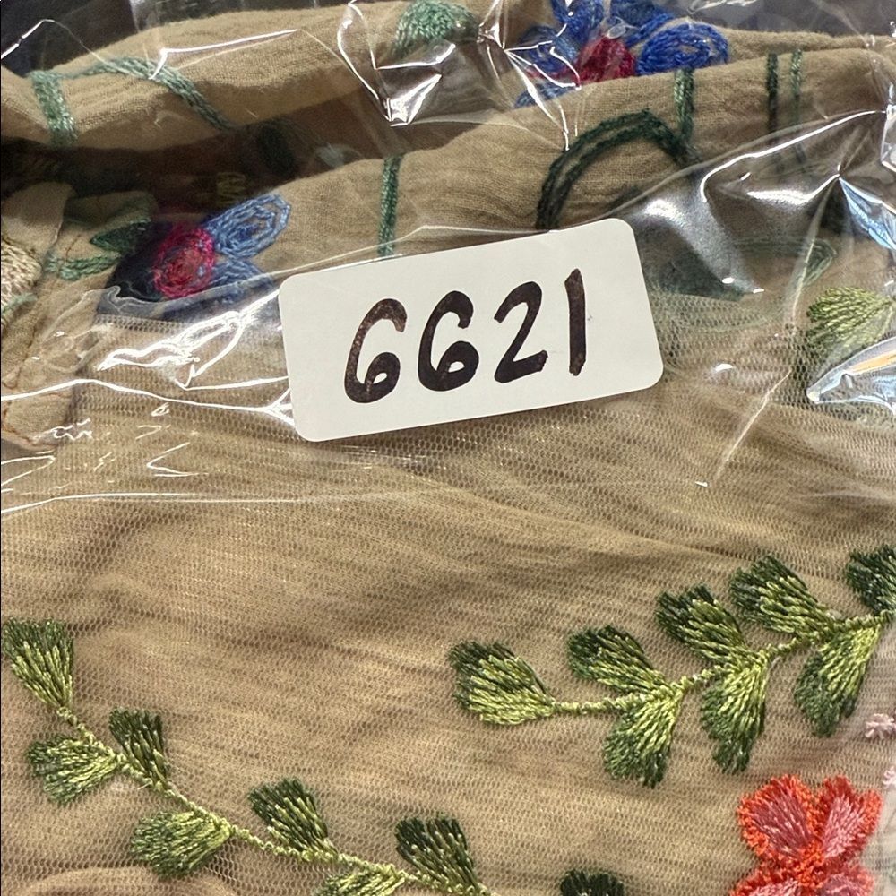Aratta Duster-Kimono
GG21 - Picture 9 of 9